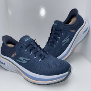 Skechers Women's Size 10 Go Run Elevate 2.0 Banyan Sneakers